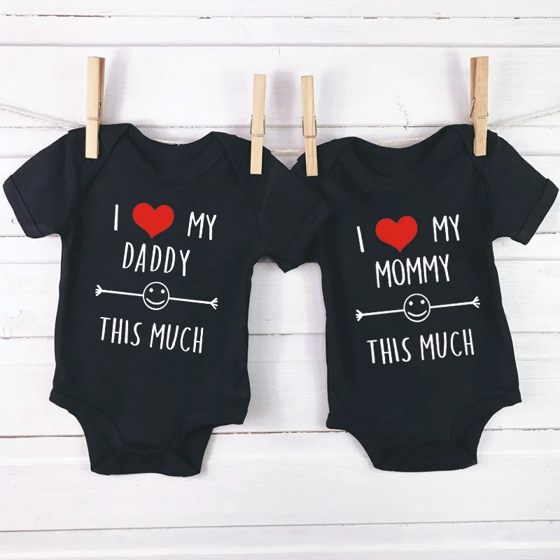 I Love My Daddy/Mummy This Much Baby Bodysuit Short Sleeve Cotton Twin Newborn Romper Unisex Infant Baby Shower Gift Onesie