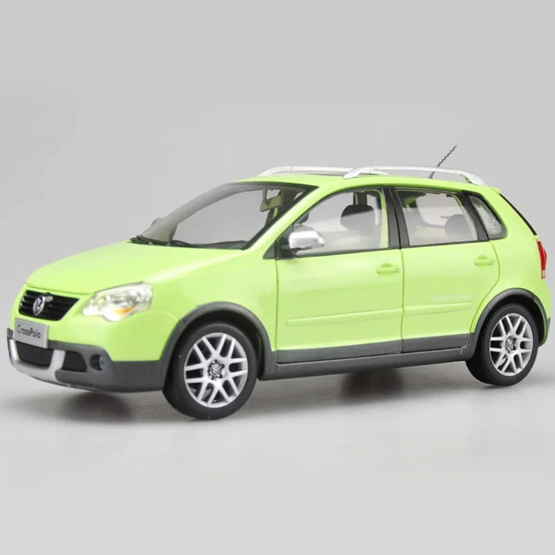 

Original 1:18 Scale CROSS POLO Sports Limited Edition Simulation Alloy Toy Car Models Scene Ornaments Classic Collection