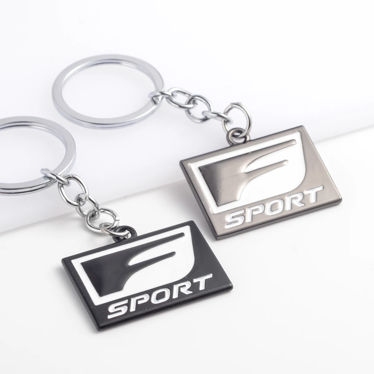 Car Keychain F Sport Logo Metal Keyring Key Ring Holder For ES300 500h RC 350 LFA ISF GSF IS200T RX300 RCF NX RX GS Accessories