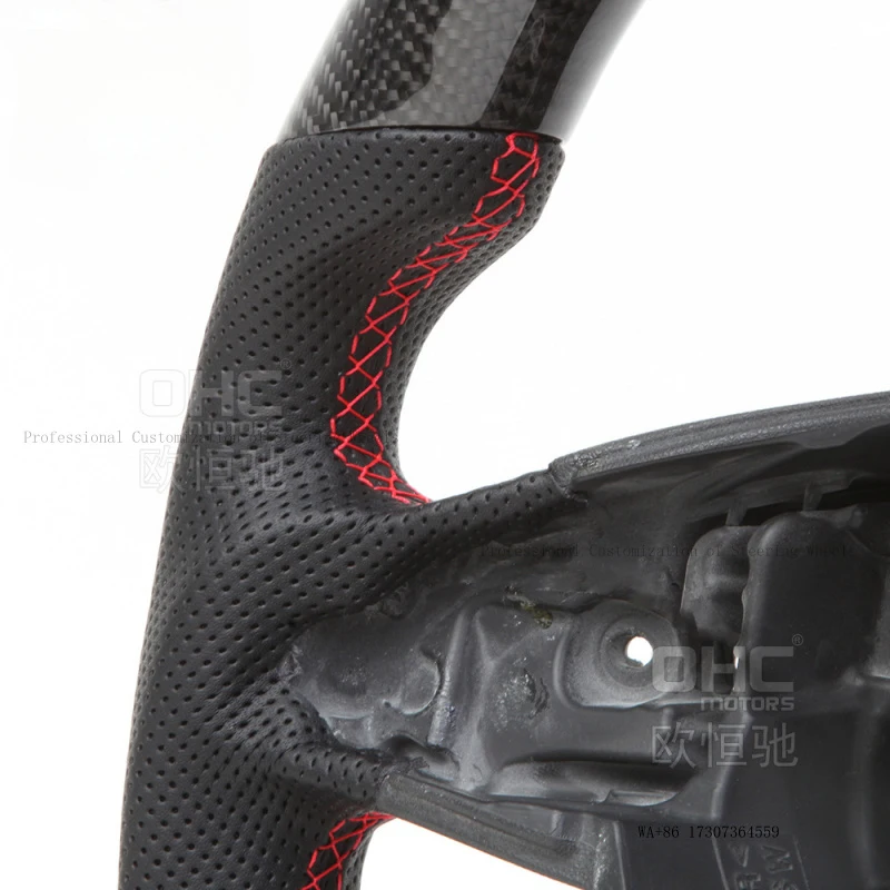 Suitable for 16-18 AMG Mercedes W205 modified and upgraded carbon fiber flat-bottom car steering wheel with vibration