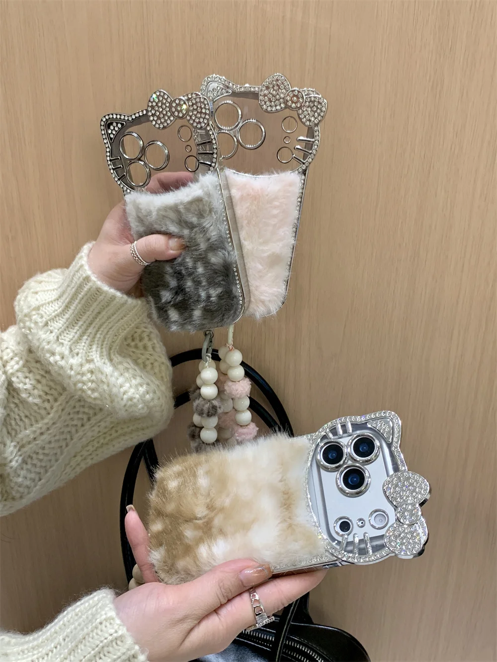 

Luxury Diamond 3D HelloKitty Fashion Plush Phone case for iPhone 16 Pro 11 12 13 14 15 plus 17 Pro Max Cover Cute Case With Chai