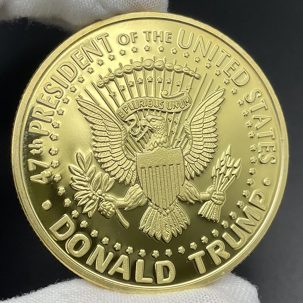 2025 Donald Trump Coin Collectibles 47th US President Challenge Coin MAGA Winning The Election Badge Trump Medal Souvenir