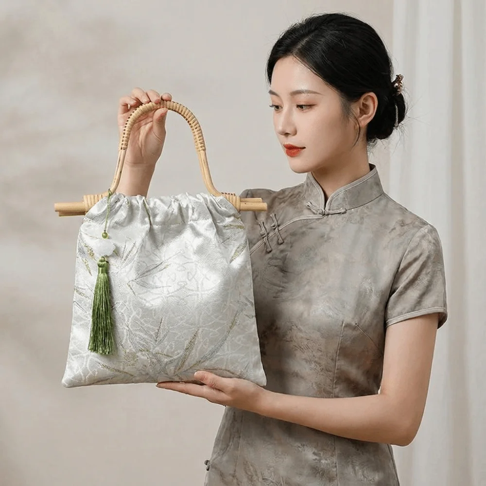 

Imitation Bamboo Node New Chinese Style Handbag Bamboo Leaf Resin Hanfu Bucket Bag Printed Tassel Tote Bag Cheongsam Accessories