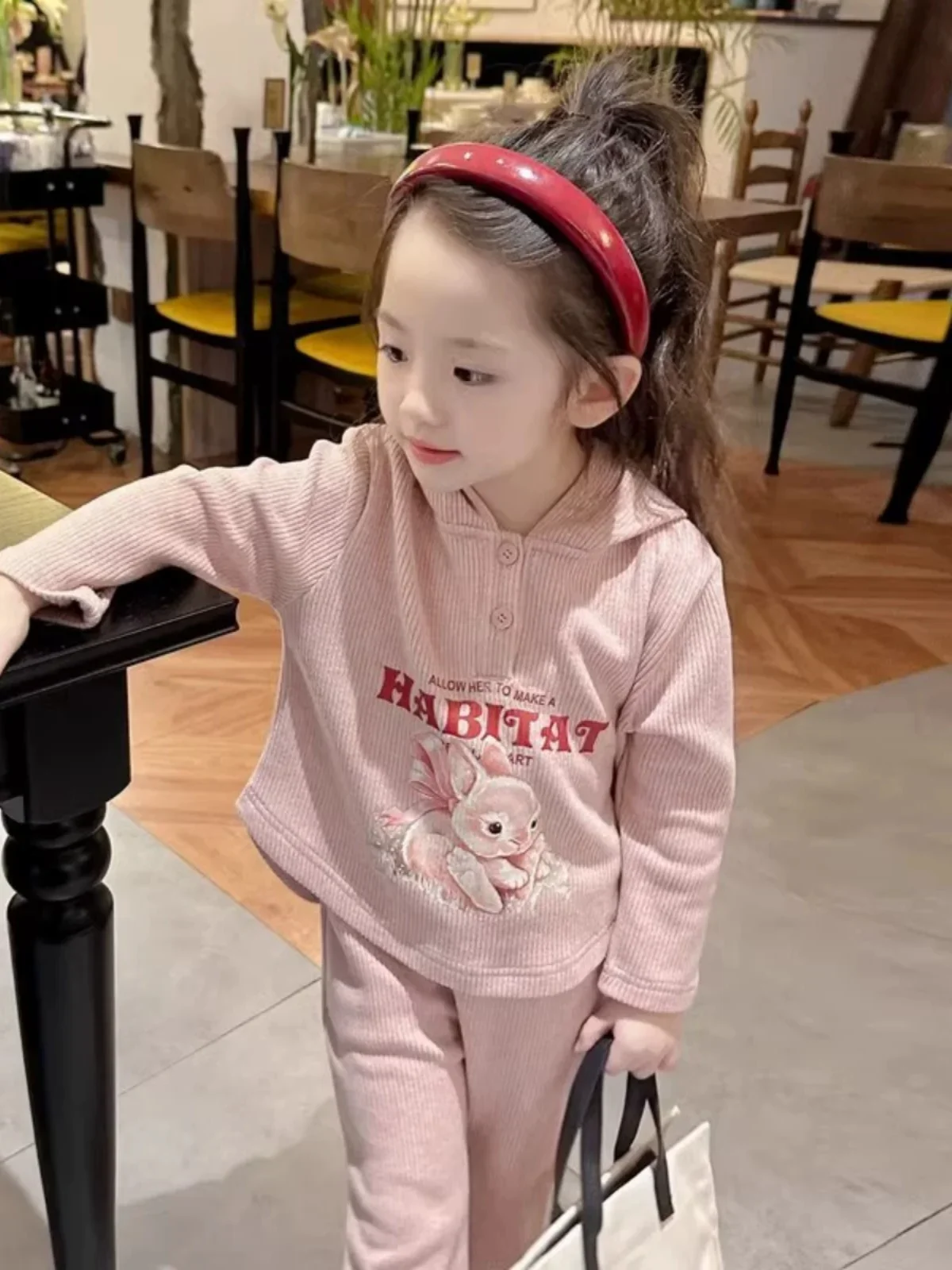 

Весенняя модная шапка для девочек, комплект детской одежды, весенне-осенняя толстовка с капюшоном для малышей, повседневная одежда с милым рисунком аниме для детей