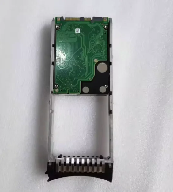 

Для 01AC597 01EJ022 01EJ024 1,2T 10K SAS 12G V5000 Gen2 жесткий диск