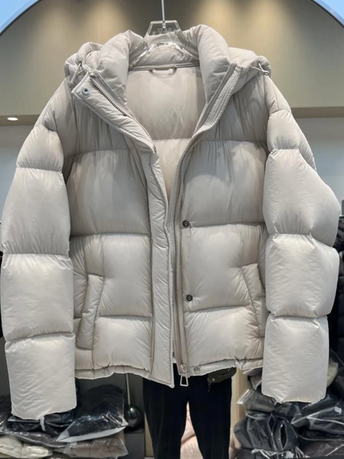 

Women's ort Puffer Jaet 2024 Winter New 90 White Du down Loose Bread Sle Coat with Hood Slimming Effect