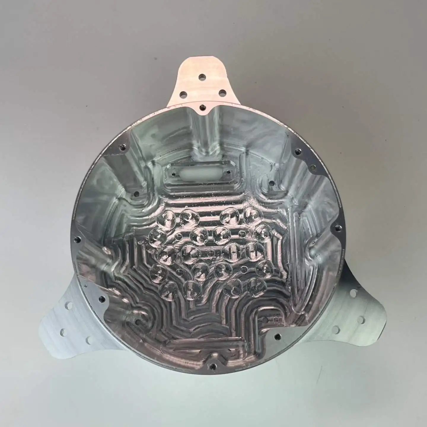 5-Axis CNC Milling Irregular Heat Dissipation Base Integrated Large Bore Flange Boss Custom Machining Cavity