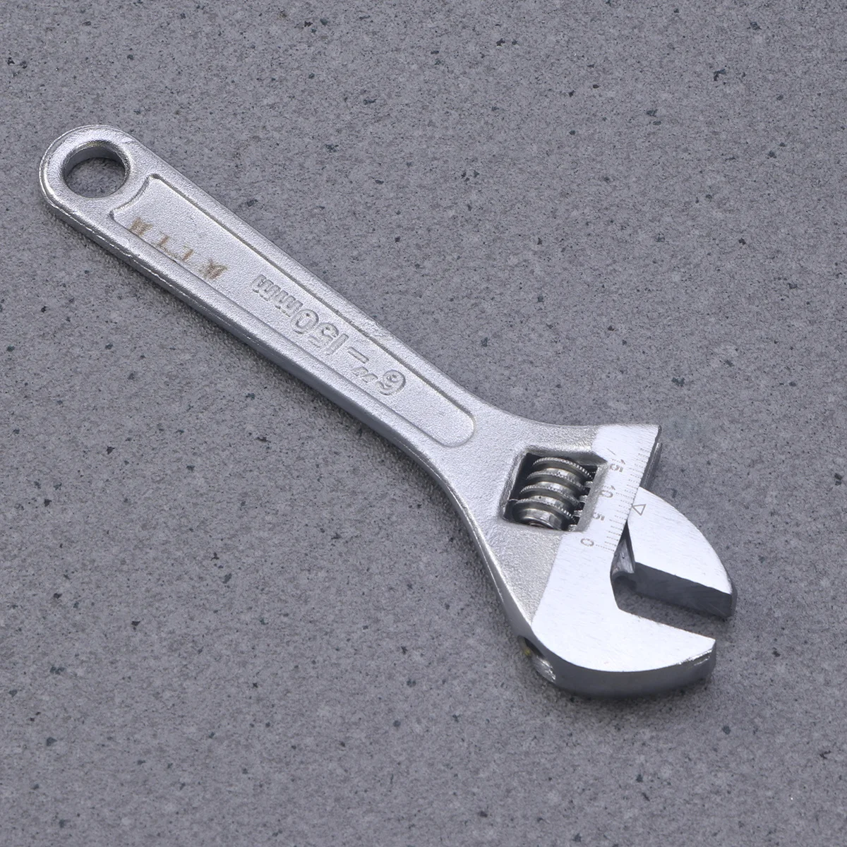 

150Mm Adjustable Wrench Premium Sturdy Multi-Function Universal Spanner Tool for Car Repair and Mechanical Maintenance