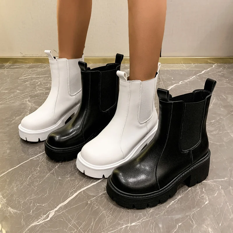 

2025 Autumn Winter New Style Women's Casual Fashion Boots Versatile Comfortable Slip-On Boots for Women