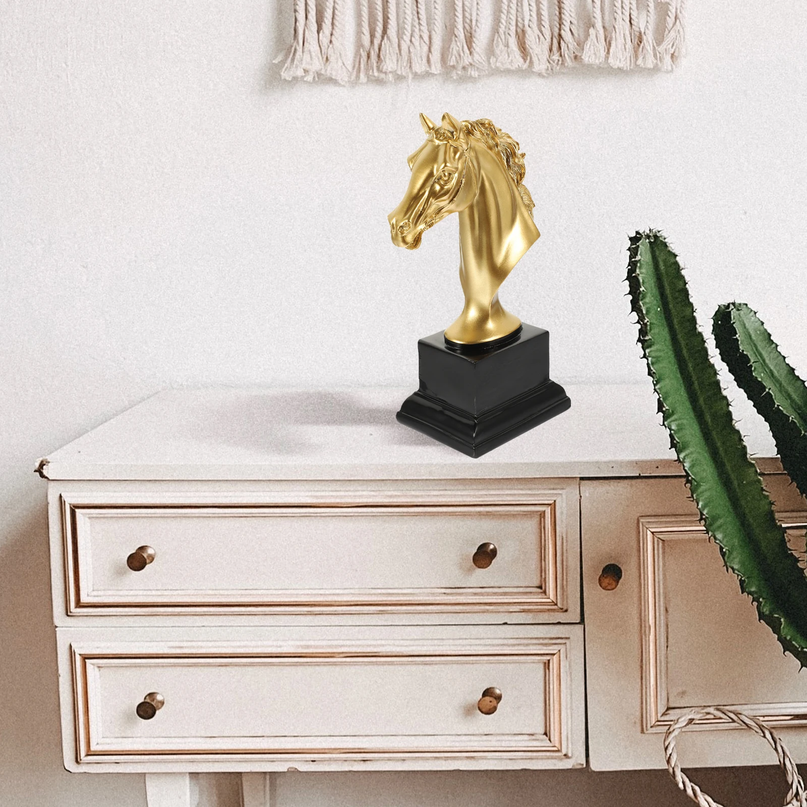 

Horse Head Statue Resin Shaped Trophy Ornament Table Decor Desktop Decoration Office Home Last Place Trophy