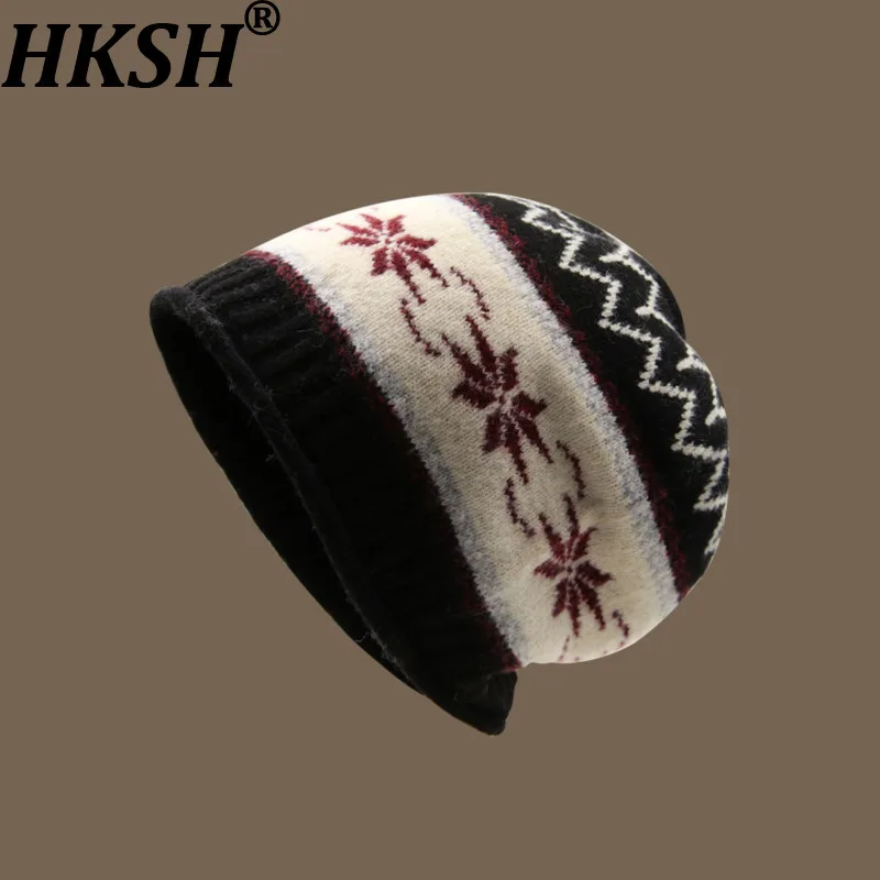 HKSH Autumn Winter New Men Tide Dark Punk Style Knitted Hat Unisex Retro Korean Version Warm Ear Protection Woolen Trend HK17742