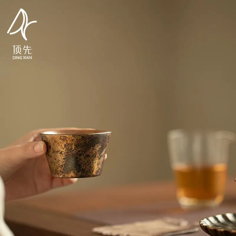 

Zhino Gold-Plated Horseshoe-Shaped Household Ceramic Personal Tasting Cup Kung Fu Set Single Cup For Drinking Tea