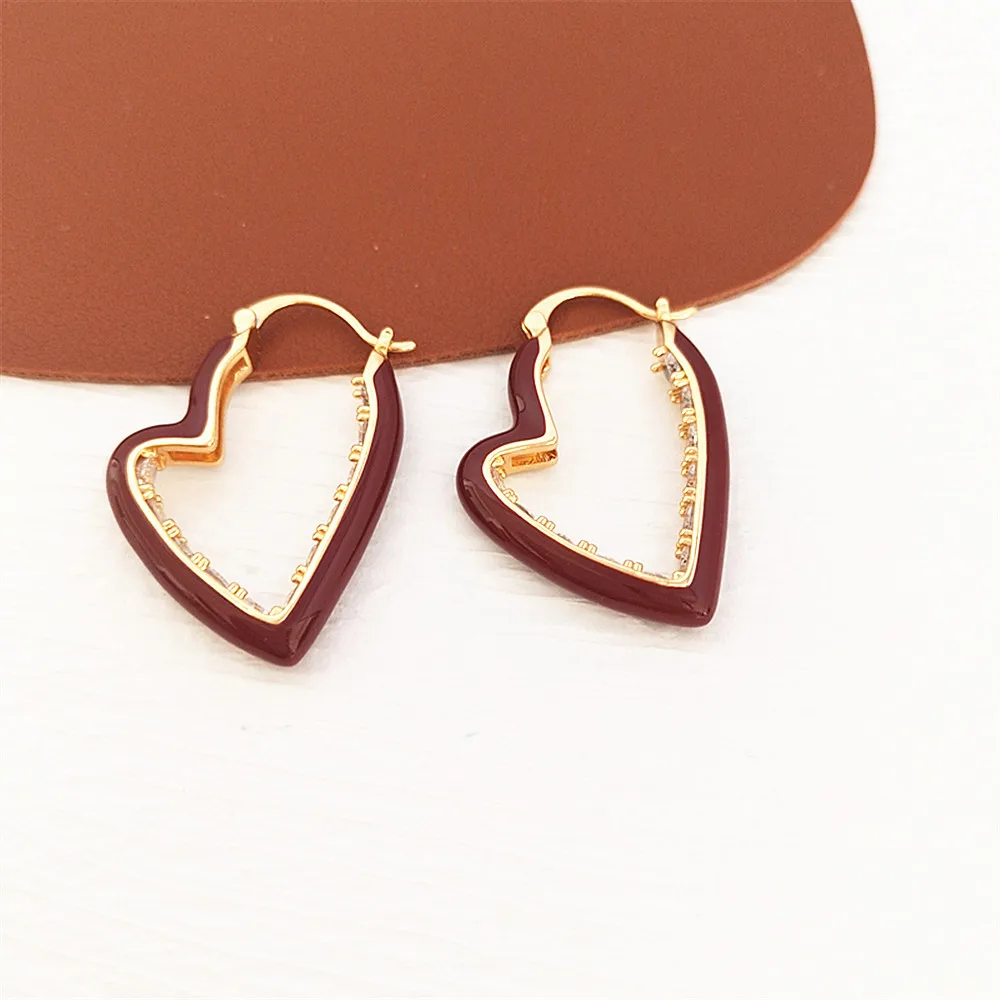 

Wine Red Heart Pleated Corrugated Earrings for Women French Retro diamond love earring Vintage Earrings Female Jewelry Wholesale