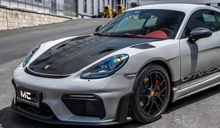 Half Dry Carbon Fiber Front Fender for Porsche 718 Boxster GT4RS Front Fender Trims