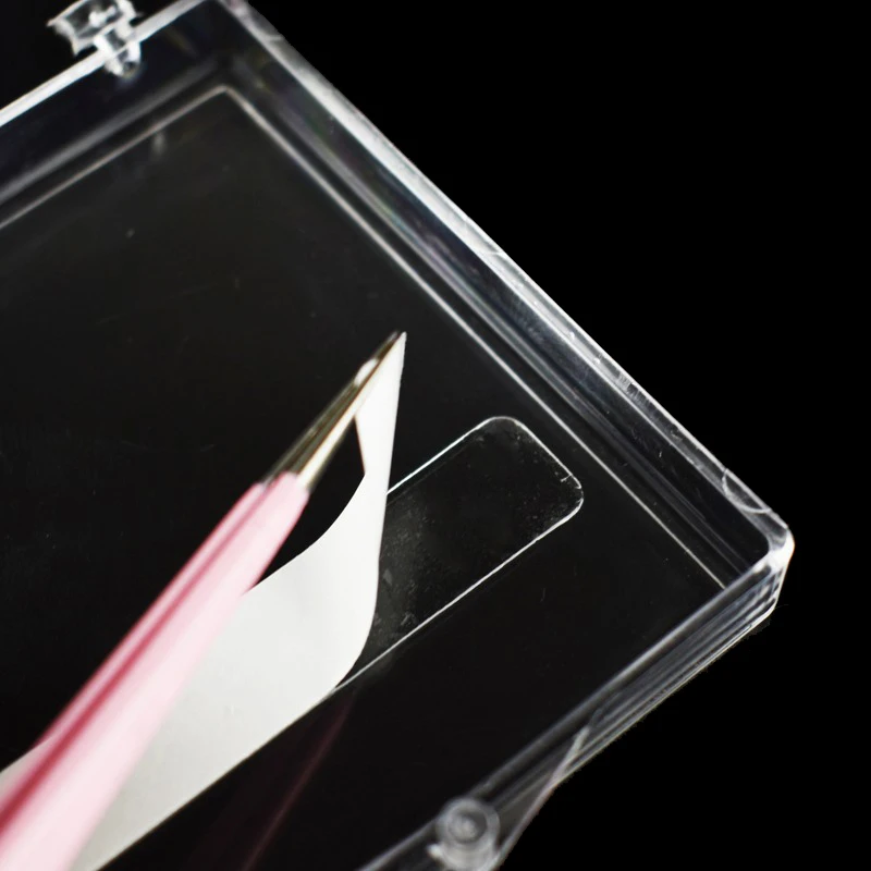 24 pezzi nastro adesivo per unghie trasparente espositore per unghie finte adesivi per colla pratica per Manicure incollata su entrambi i lati che mostra gli strumenti