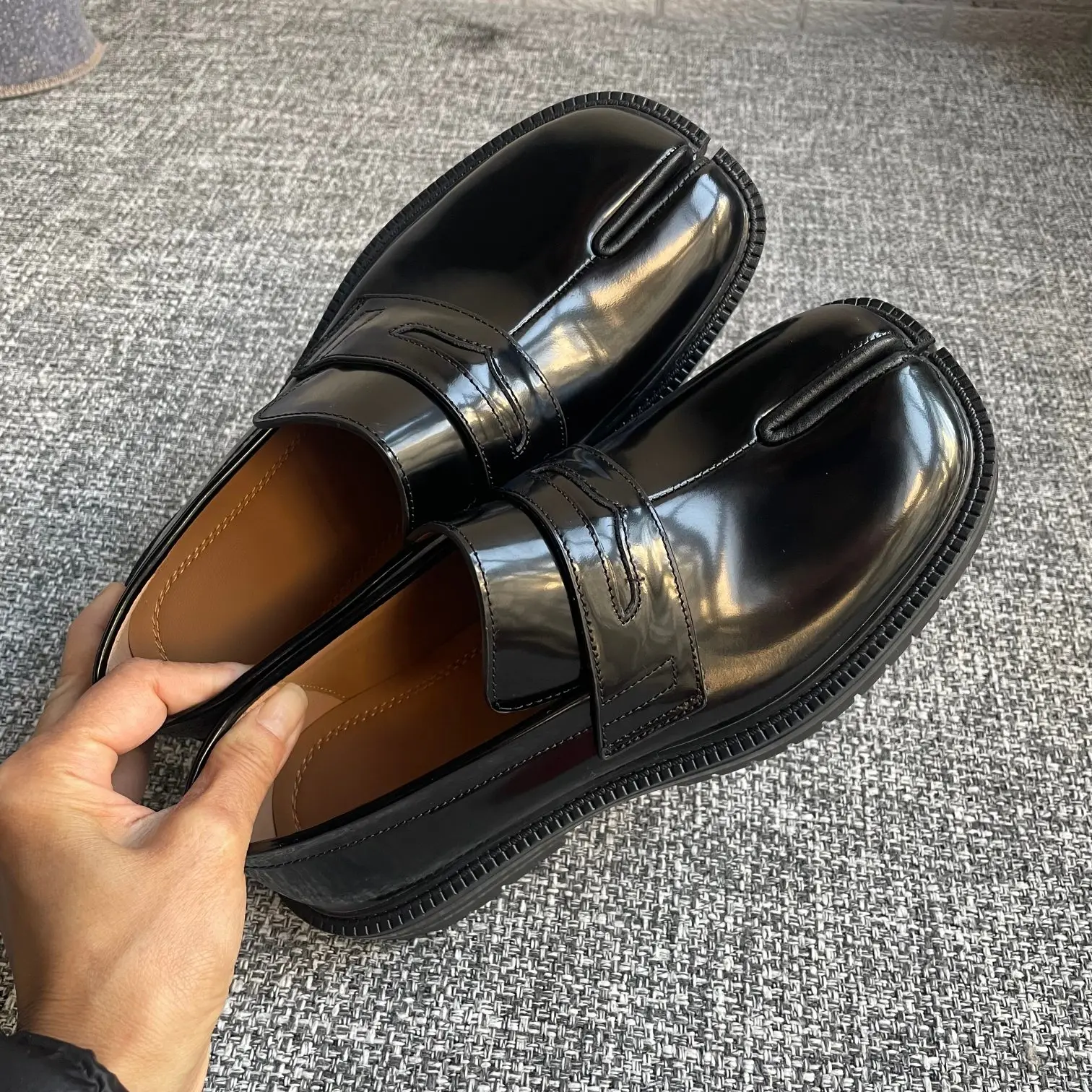 

Retro Women's Shoes High Quality Cowhide Thick Soled Separate Toes Shoes Allgenuine Leather Mary Jane Shoes Platform Men's Shoes