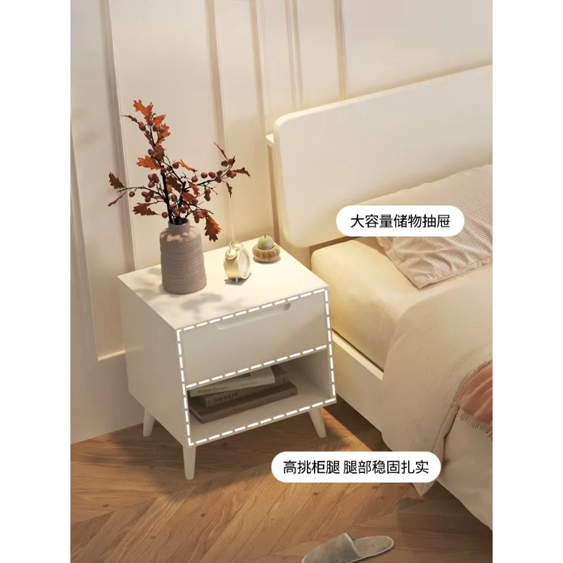 

Cream style bedside tables, home bedrooms, simple modern small cabinets, simple bedside shelves, bedside storage cabinets