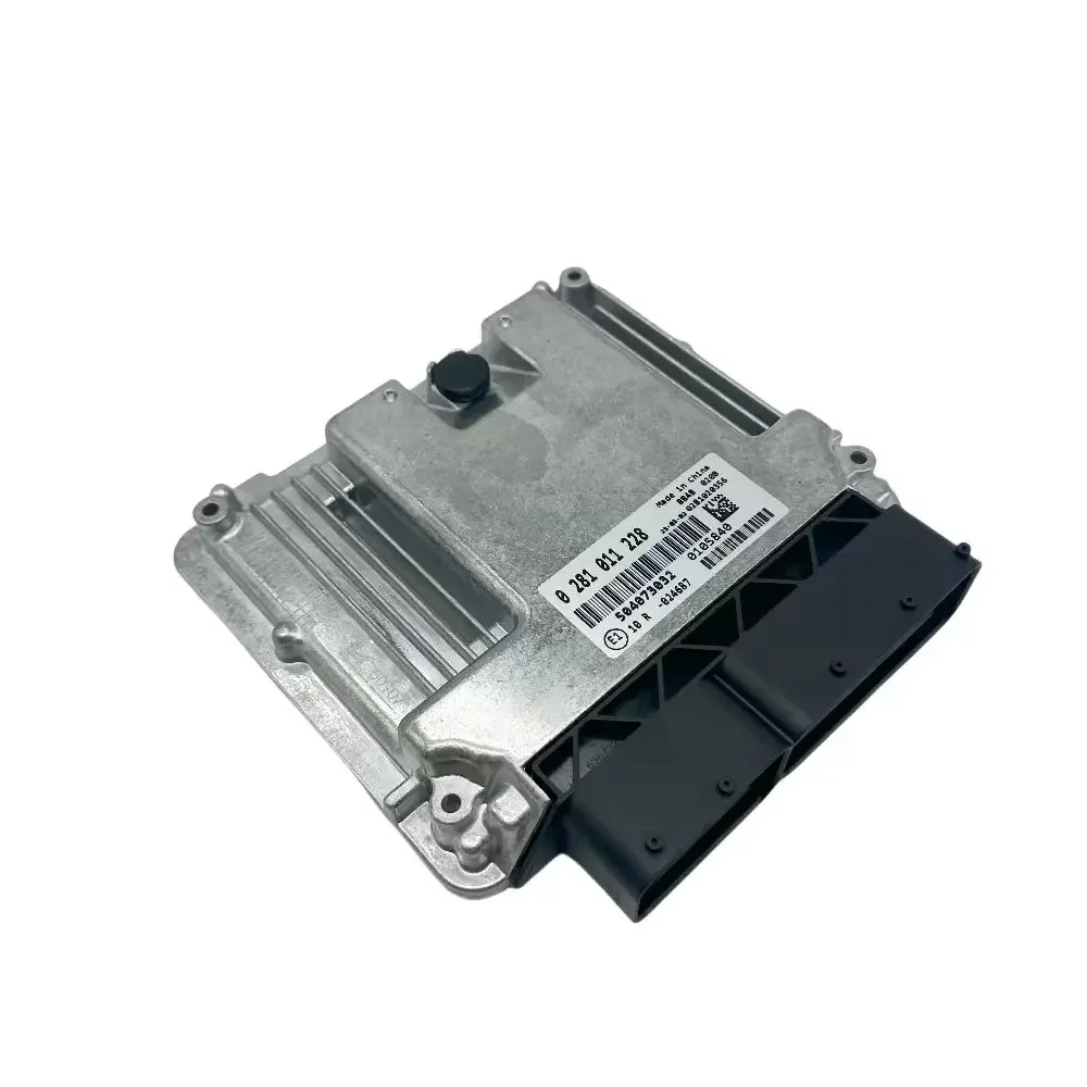 0281011228 Scheda computer motore originale ECM Modulo di controllo elettronico adatto per IVECO EDC16C8 504073032