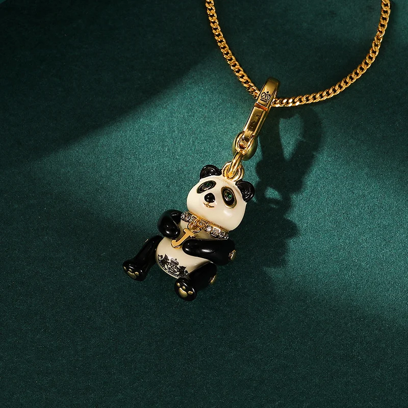 1Pc Exquisite Cute Animal Pendant,Bag Charm Enamel Movable Panda Pendant Necklace for Women Sweet Elegant Party Jewelry Keychain