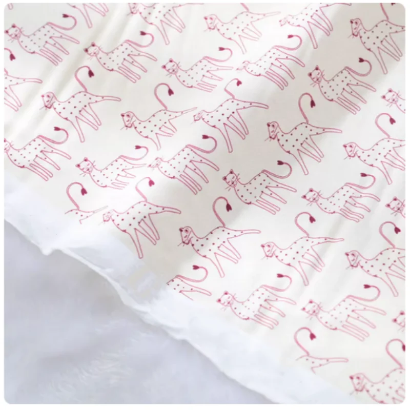 

100% Cotton Plain Fabric With Animal Print, Handmade DIY Bag Patchwork Garment Dress Cloth Material, CR-190
