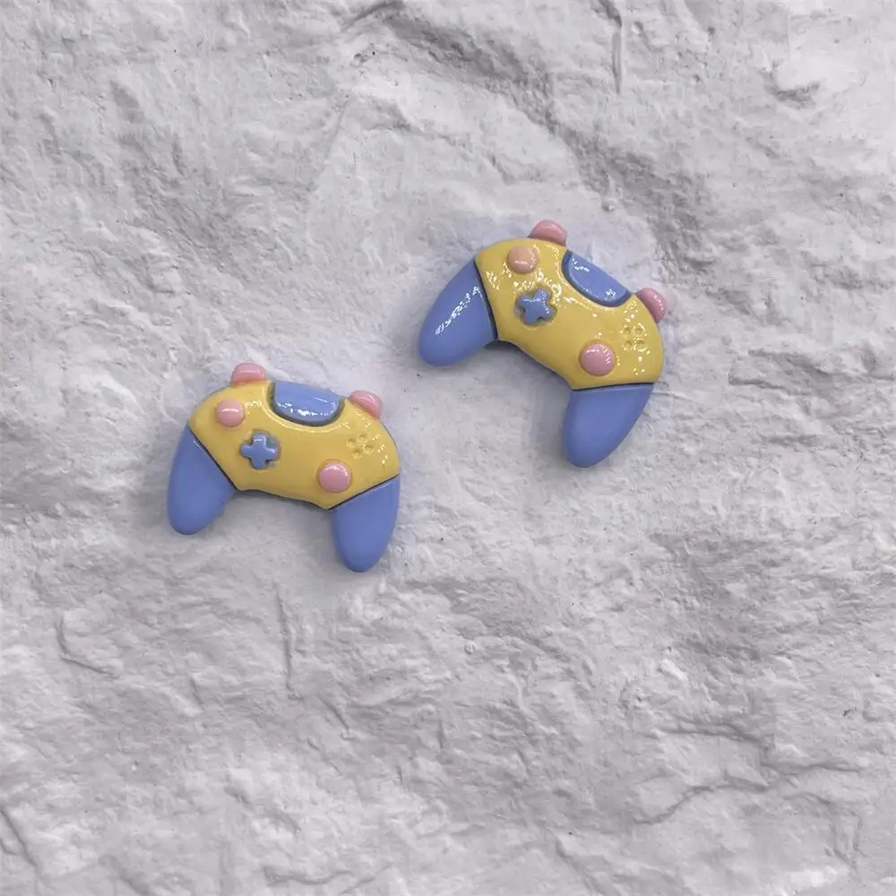 5 stücke Cartoon Harz Game Controller Musik Telefon Harz Cabochon Telefon Fall Deko Teile Charakter DIY Haars chleifen Zubehör – Detail 8