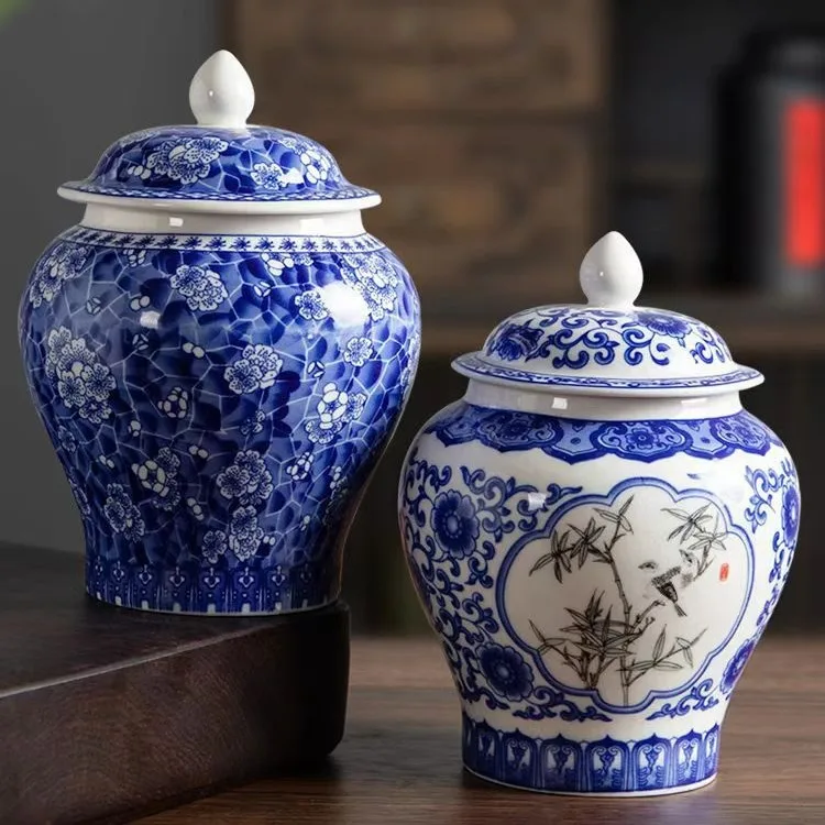 

Dehua Handmade Trumpet Blue and White Porcelain Tea Pot General Tea Pot Chinese Retro Tea Pot Business Gift