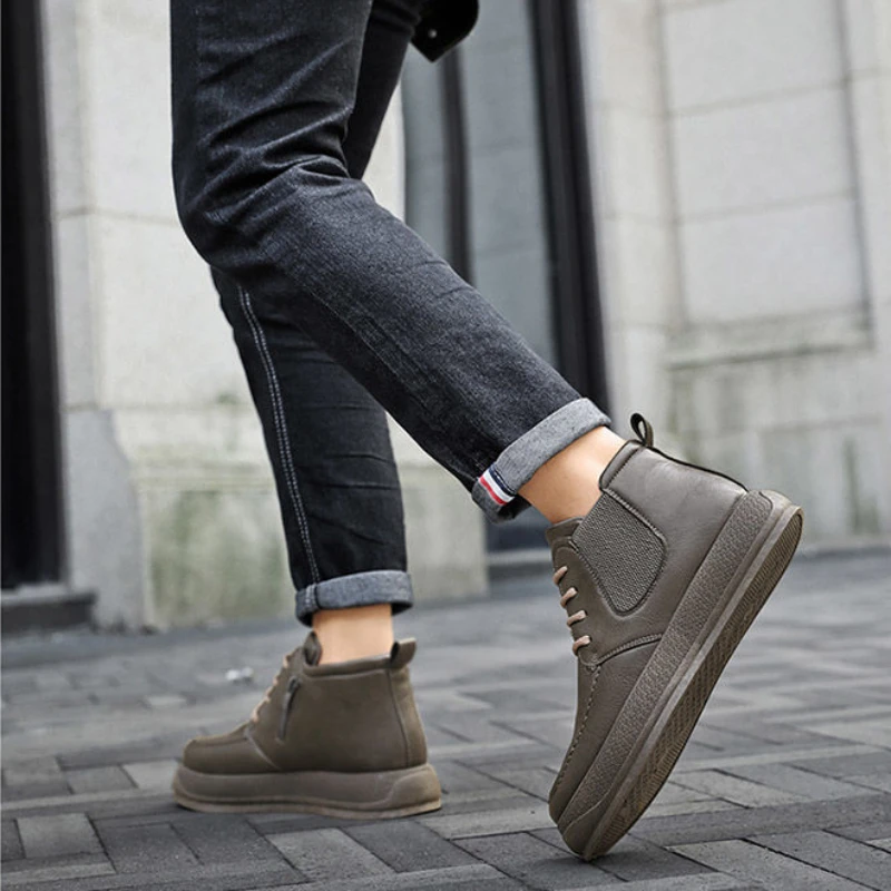

Non Slip and Waterproof Platform Men's Leather Shoes Thick Sole Lace Up Adults Footwear Offer Male Casual Boots On Sale Elegant