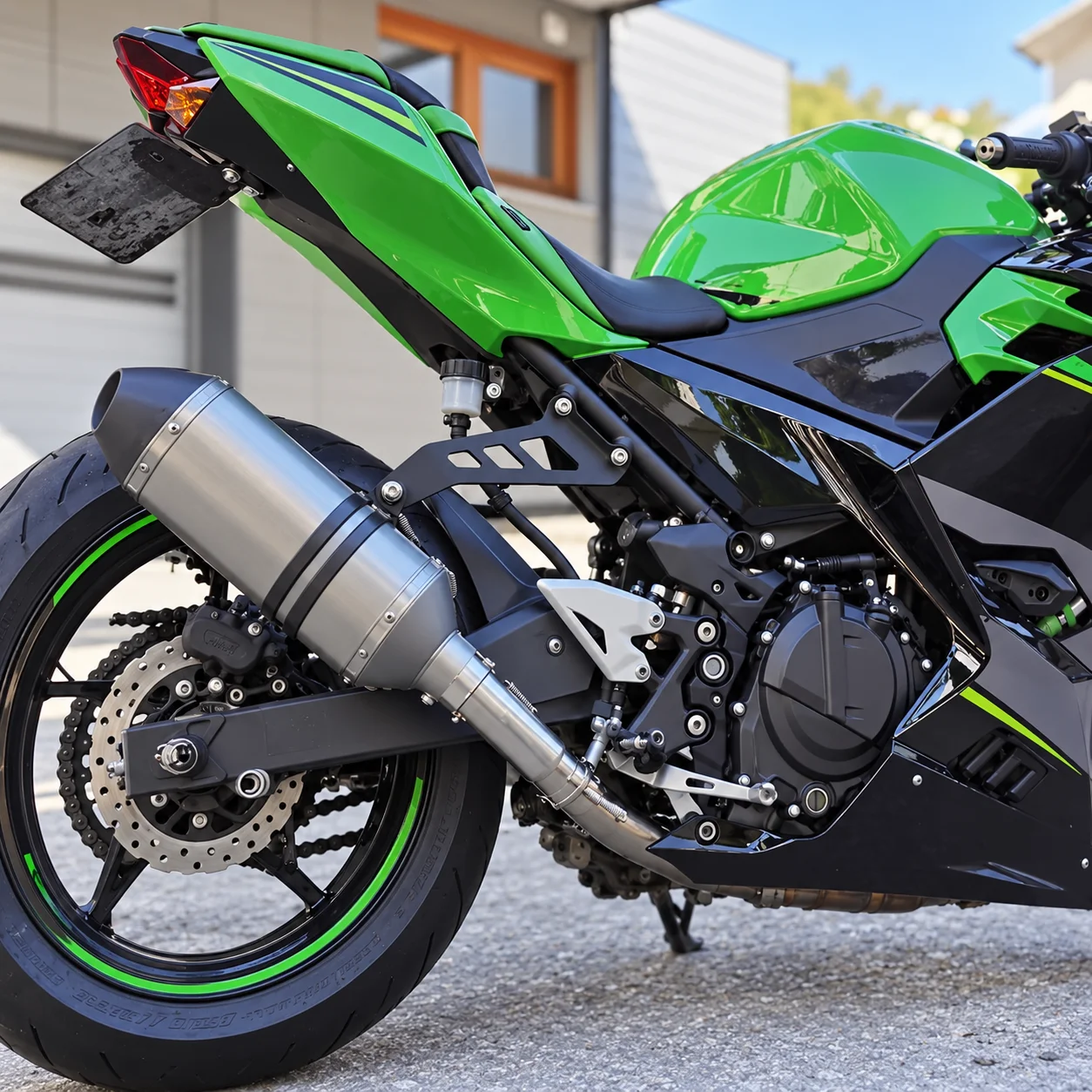 For Kawasaki Ninja 400 Z400 2018-2024 Motorcycle Modified Exhaust Bracket Muffler Fixing Hanger Support Accessories