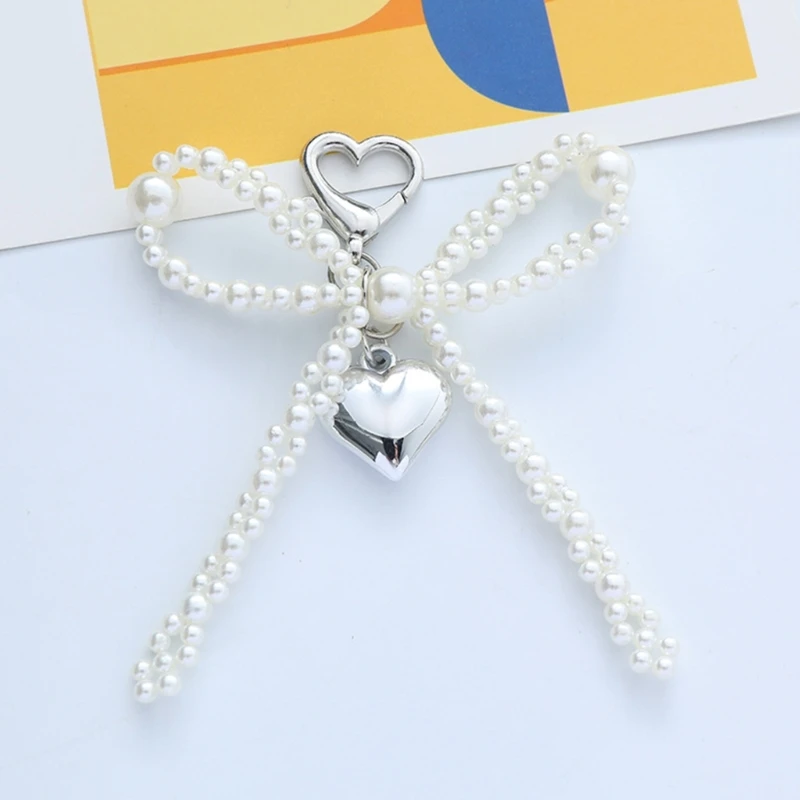 Heart and Bowknot Keychain Charm Lovely Peach Heart Keychain Bowknot Accessory Gift for Ladies and Students