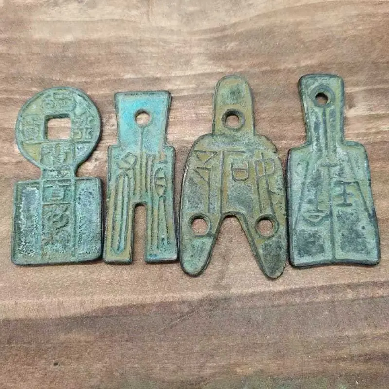 Special-shaped coins, three-hole shovels, national treasures, gold and precious cloth  copper handicrafts an
