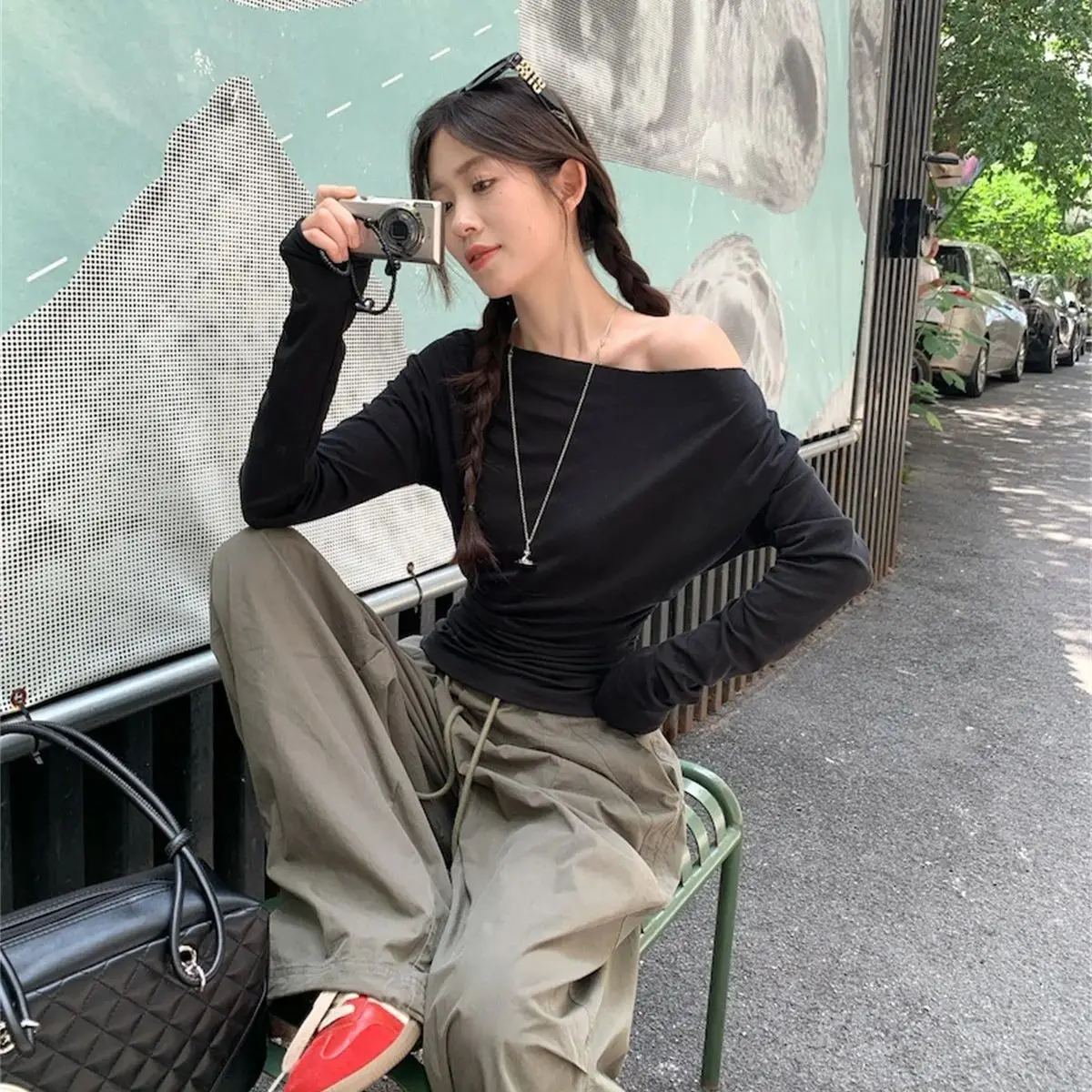 المرأة مثير قبالة الكتف القمم 2025 موضة جديدة في Y2k الساخن فتاة ضئيلة قمصان طويلة الأكمام الصلبة الخريف الربيع شيك تي شيرت الشارع الشهير #5