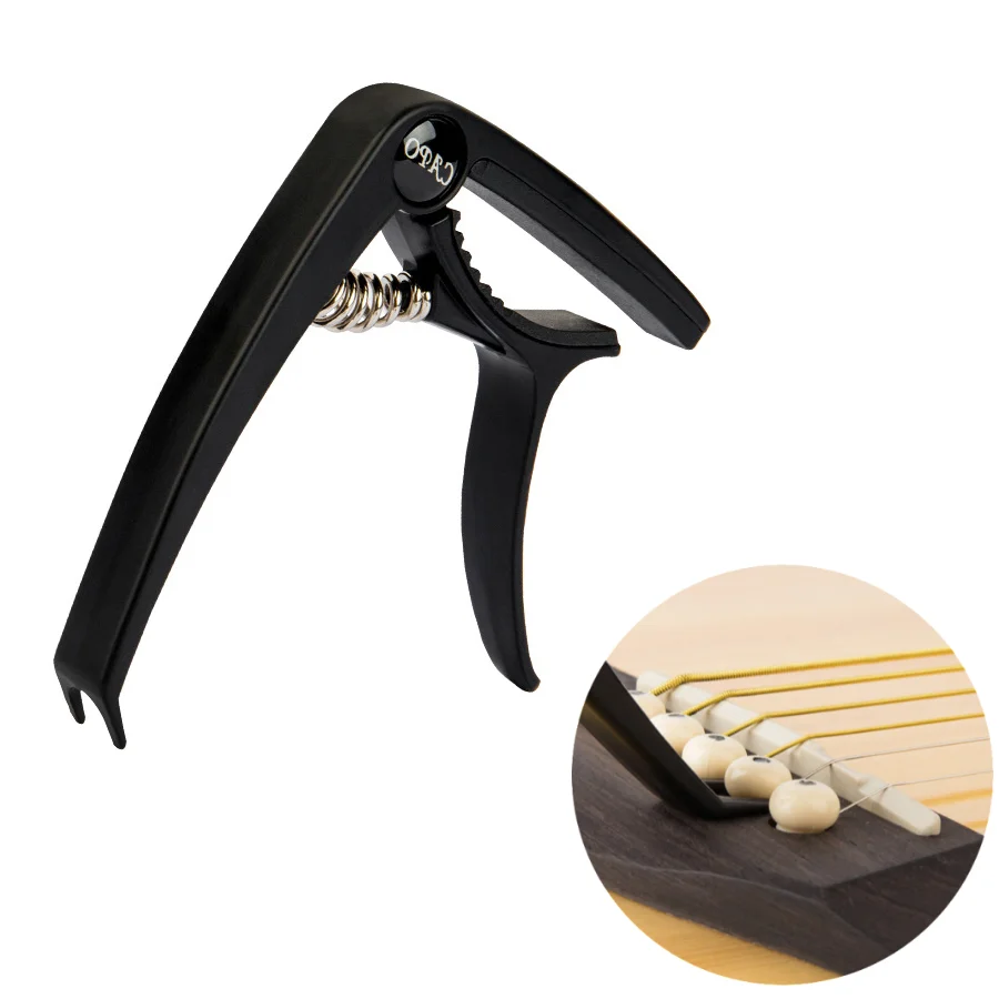 Guitar luxury accessories, including guitar strings, capos, tuners, guitar straps, guitar picks, and other accessories.