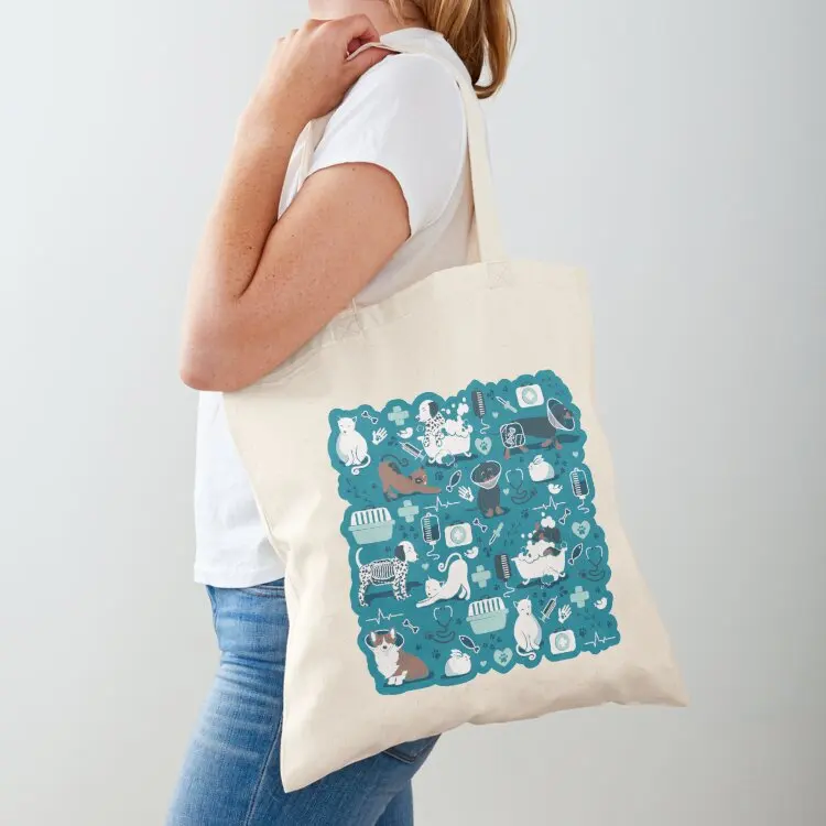 Veterinary medicine, happy and healthy friends // turquoise background aqua details Tote Bag