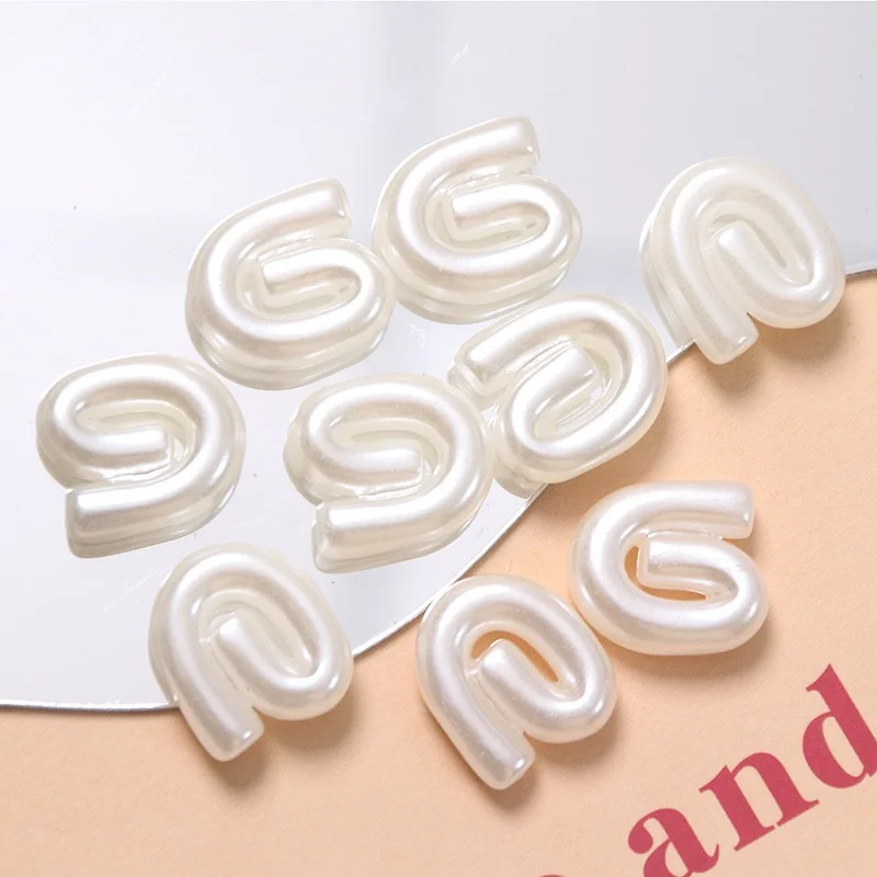 

Новый стиль, 50 шт./лот, цветной принт, геометрия, нерегулярная мультяшная скрепка, акриловые бусины, ювелирные изделия «сделай сам», аксессуары для волос, одежда