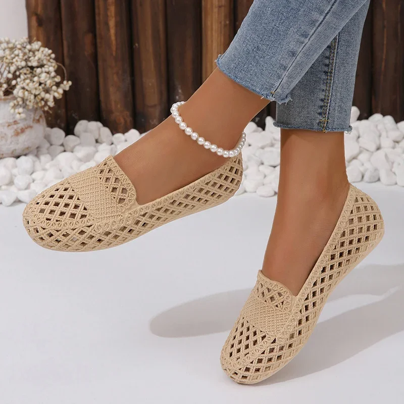 Sandalias antideslizantes de suela plana para mujer, calzado informal cómodo y a la moda, novedad de verano, 2024