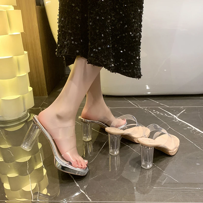 Chinelos de pvc transparente feminino novo copo de cristal super salto alto sexy salto alto tamanho grande verão dedo do pé aberto chinelos transparentes