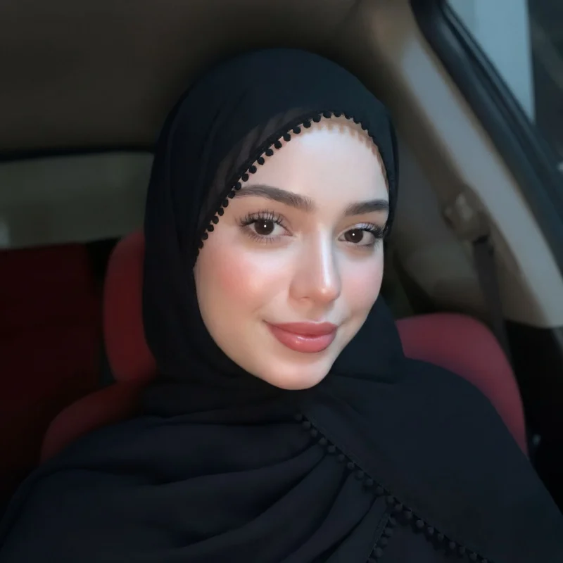 

Chiffon Muslim Hijab Delicate Floral Embroidered Scarf Soft Breathable Bandana Elegant Head Wrap for Bridal Shower Daily Wear
