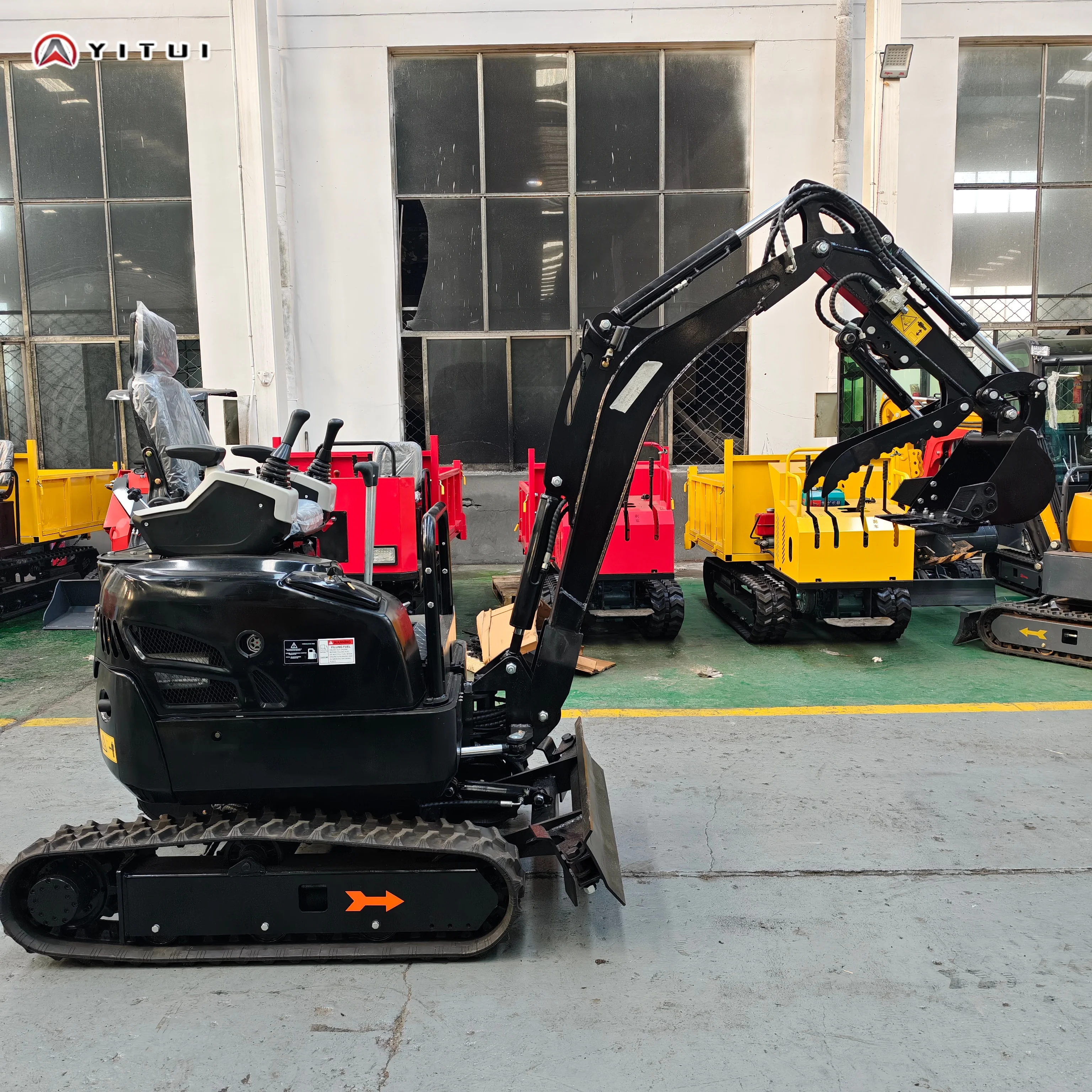 Гусеничный мини-экскаватор 1,2 тонны 1,5 тонны 2 тонны Ce Epa Euro 5 Многофункциональный мини-экскаватор с закрытой кабиной по индивидуальному заказу