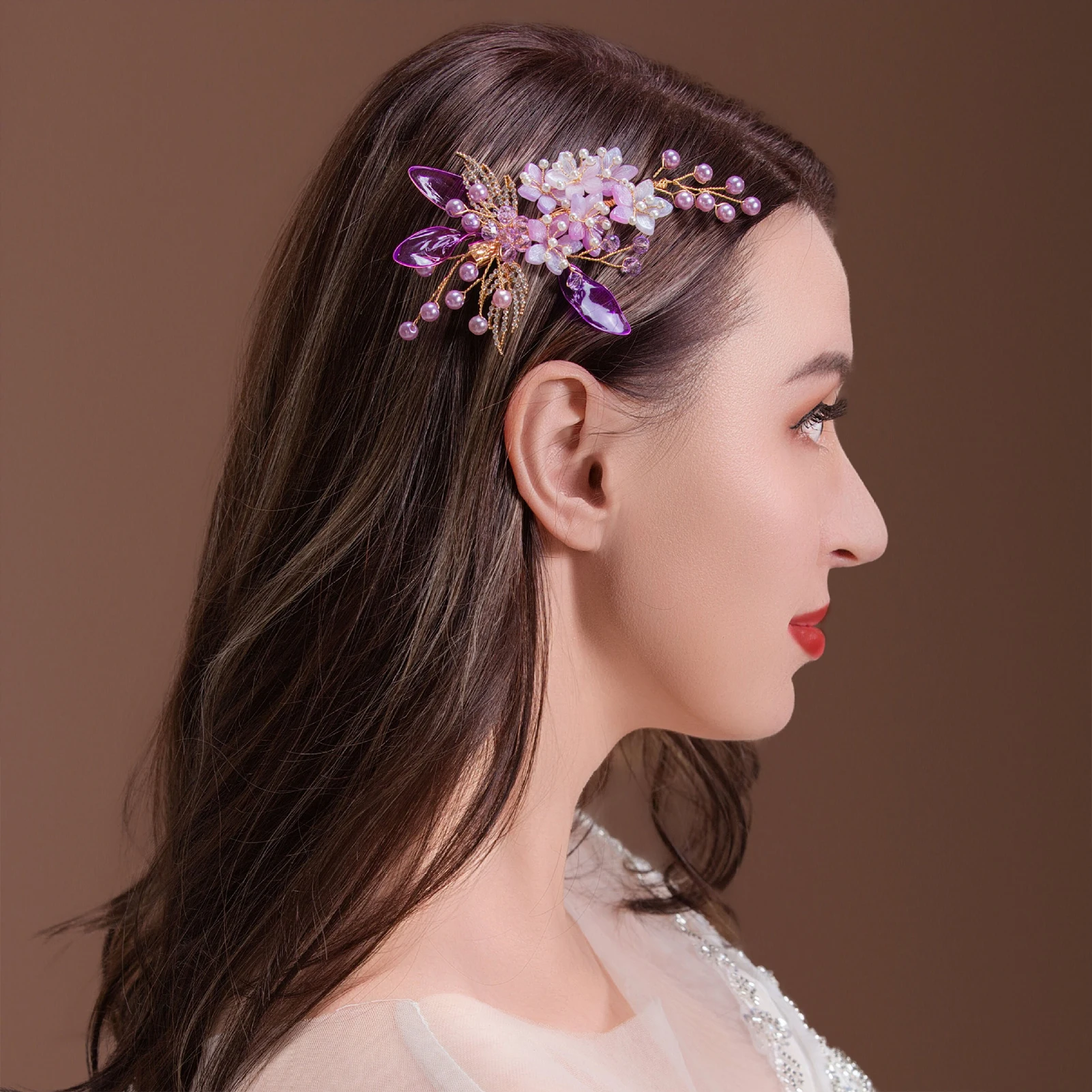 

Заколки для волос с фиолетовым цветком для невесты, свадебные заколки из сплава золотого цвета, боковые заколки, хрустальные бусины, декор для свадебной вечеринки, украшения для волос