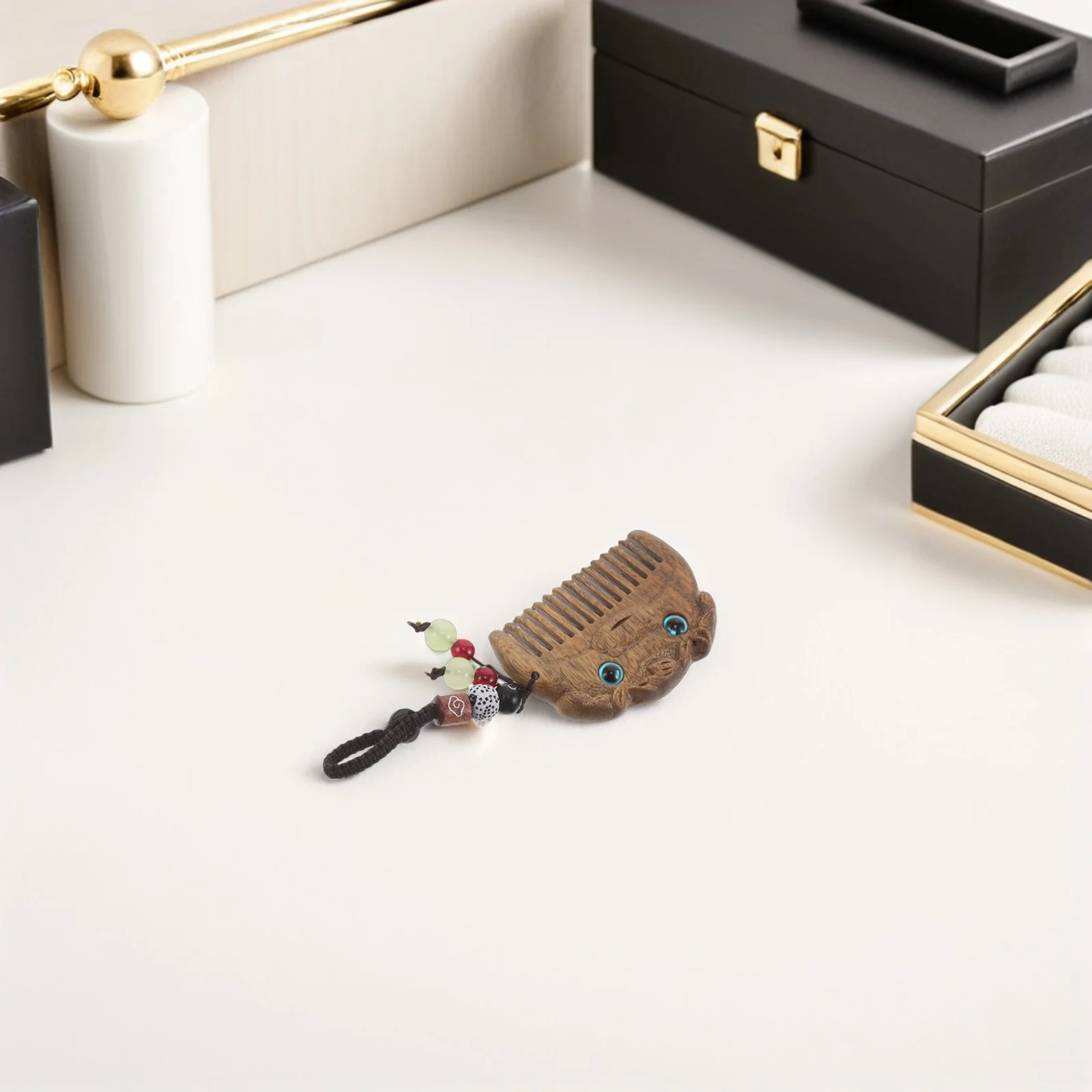 

Sandalwood Mini Carved Comb Pocket Size Travel Hair Brush Detangling Chinese Style Hair Styling Gift Women Decorative Comb