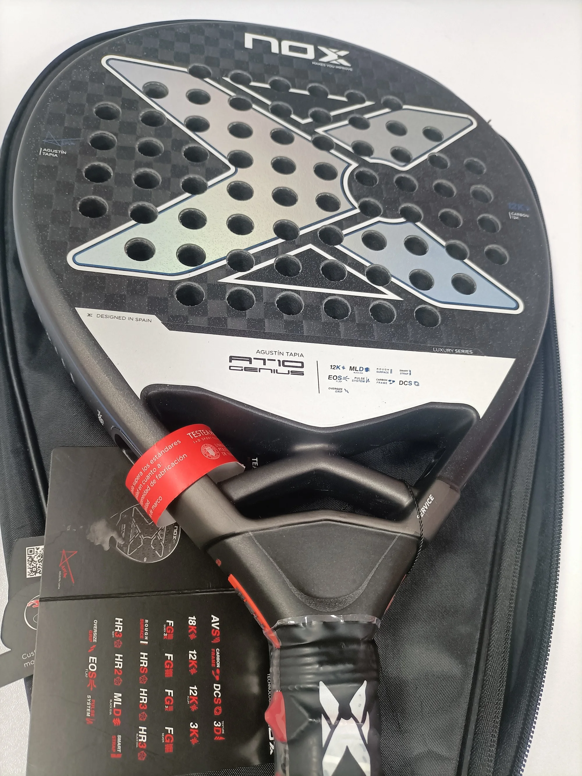 Description Picture 3 of itemPadel Tennis Racket, 3K Carbon Fiber, Eva Soft Memory Shape, Rough Surface, High Balance Padel Paddle without Bag