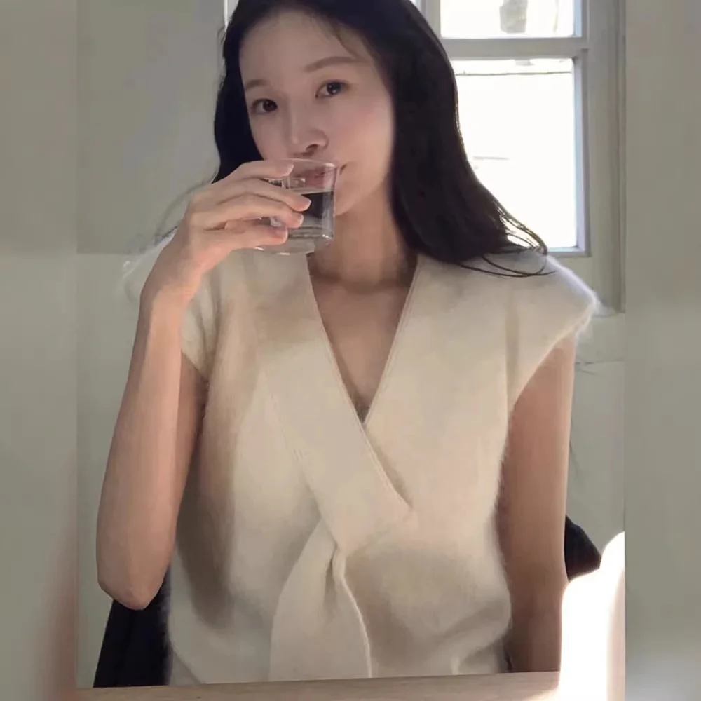 

Осенне-зимний свитер H25 из смесовой шерсти ангорского кролика, вязаный, с V-образным вырезом, женский, повседневный, мягкий, в корейском стиле, с дизайнерским акцентом