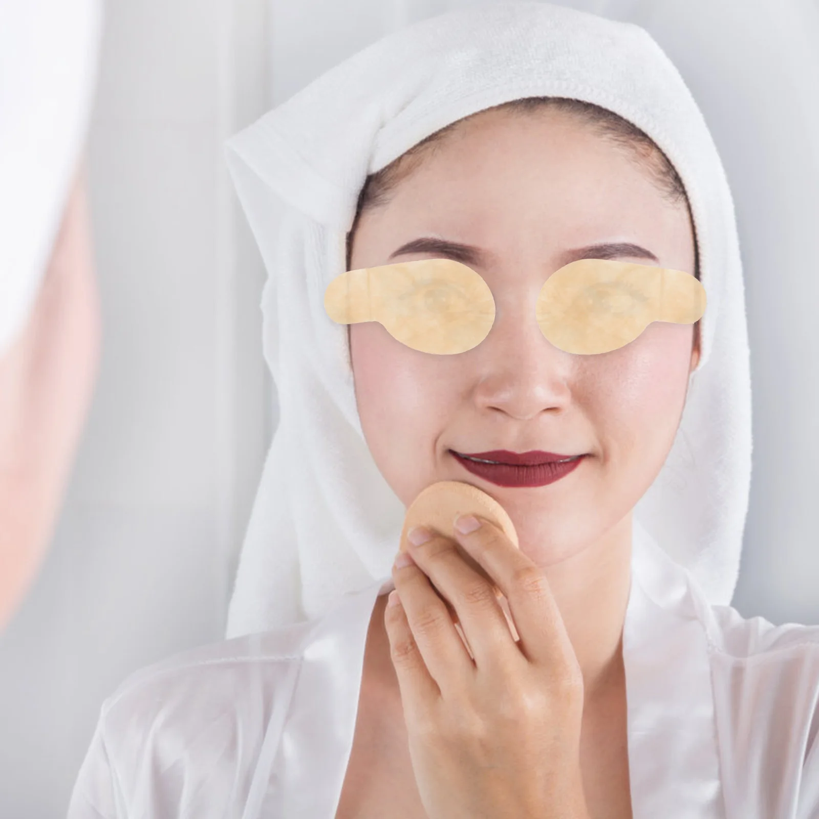 

40Pcs Wormwood Eye Patch Eye Care Sticker Brighten Eyes Relieve Dark Circles Anti Wrinkle Hydrating Patch Dark Circles Remover