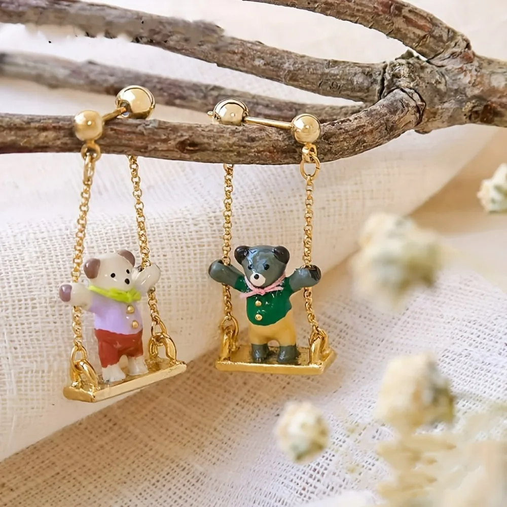 

New Creative dangle Earrings for Women Trendy, Girl Cute Little Bear Hoop Earrings, Small Dainty Drop Earrings, Exclusive Design
