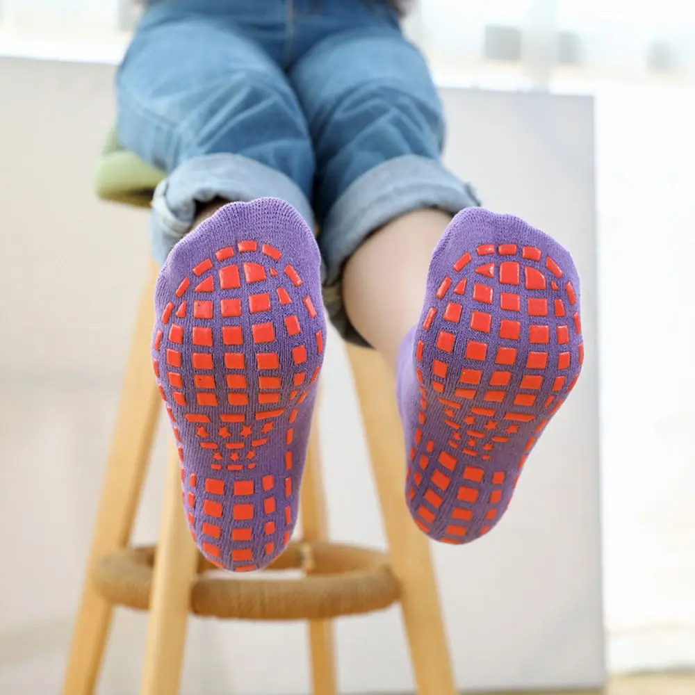 Yoga Foot Dispensing Breathable Warm Floor Socks Anti-slip Rubber Glue Point Early Education Socks