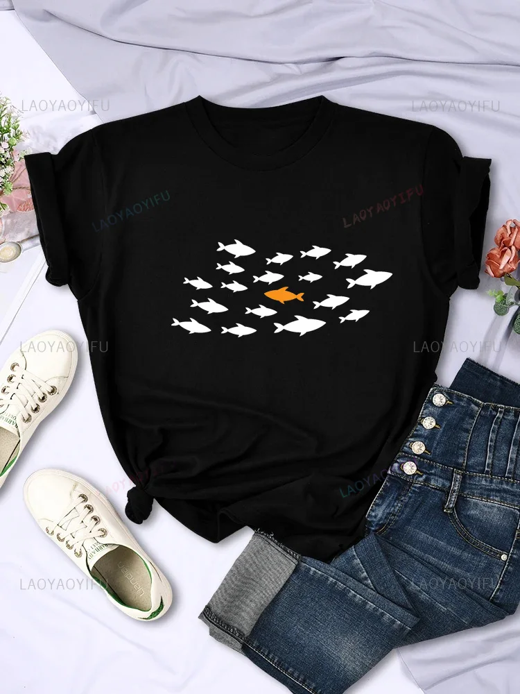 Distintivo shoal cartoon print street wear moda casual regalo creativo estate uomo donna t-shirt universale a maniche corte