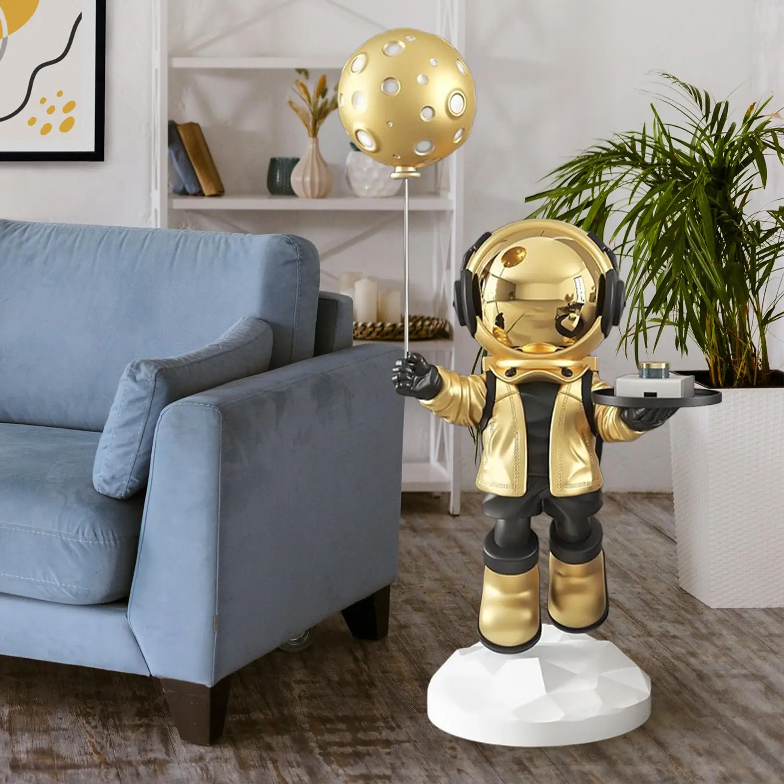 

Nordic Astronaut Figurine Storage Tray Statue Candy Dish Sundries Container for Cafe Floor Tabletop Living Room Decoration