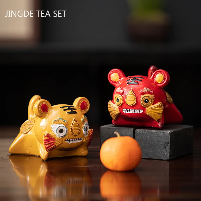 Creative Resin Color Changing Tea Pet Lucky Tiger Statue Tea Figurine Ornaments Can Raise Tea Set Decoration Tabletop Crafts