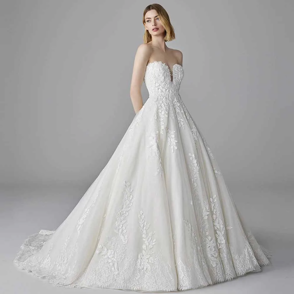 

Classy Wedding Guest Dresses Net A-line Wedding Party Dresses Ivory Sweetheart Lace Ruched Tailing Button Zipper Wedding Dresses