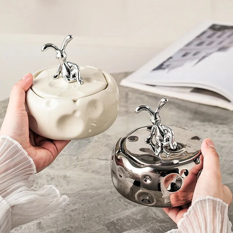 

Ashtray High-end Atmosphere High-grade Home Living Room Home Creative Ashtray Light Luxury High-end Commercial Anti-fly Ash